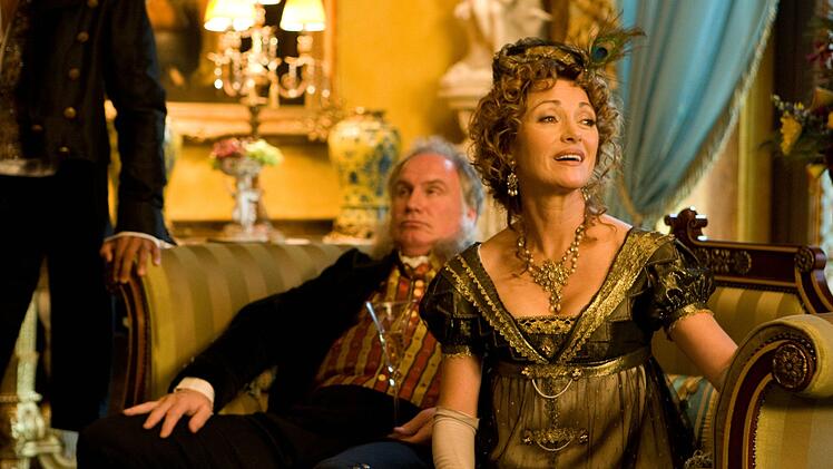 Auch auf der gro&szlig;en Leinwand war Jane Seymouzr immer wieder zu sehen - etwa in der Jane-Austen-Verfilmung "Austenland" (2013).
