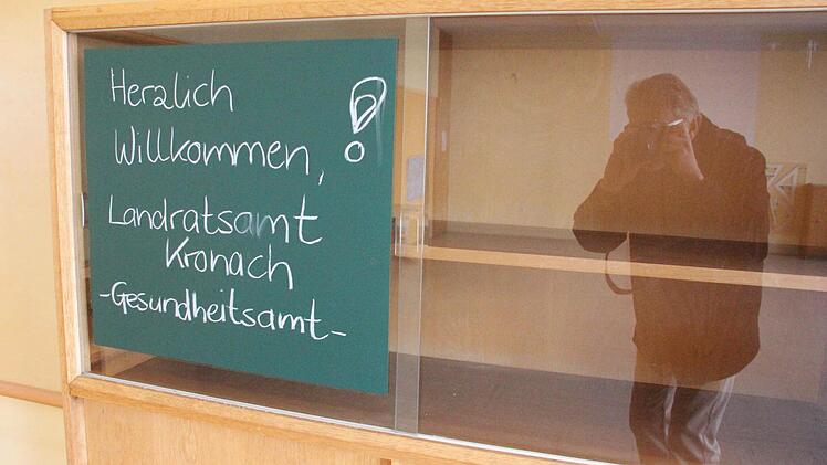 Willkommen-Tafel in einem der Klassenzimmer  Foto: Friedwald Schedel