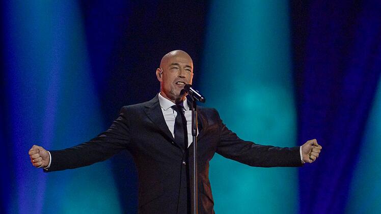 Der Sänger "Der Graf" von Unheilig steht nach langer Pause wieder auf deutschen Bühnen.