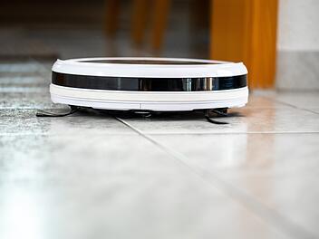 Saugroboter im Test: Stiftung Warentest nimmt 2021 12 neue Modelle unter die Lupe.