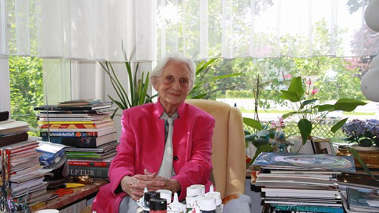 Die Künstlerin kurz vor ihrem 90. Geburtstag.  Foto: Archiv/Katrin Geyer