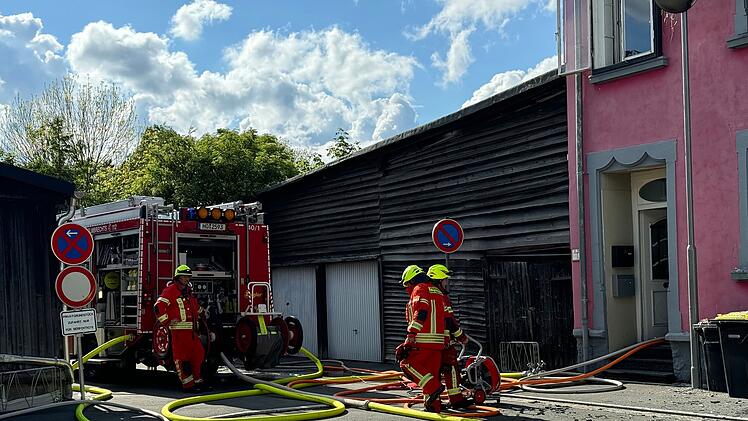 Brand eines Wohnhauses in Helmbrechts: Kripo ermittelt