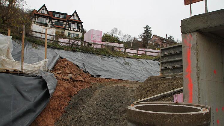Blick hinauf zur Hartstraße.