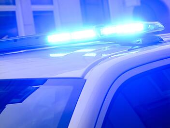 Erlangen: Trio knackt geklauten Schul-Tresor - Polizei schnappt Tatverd&auml;chtige