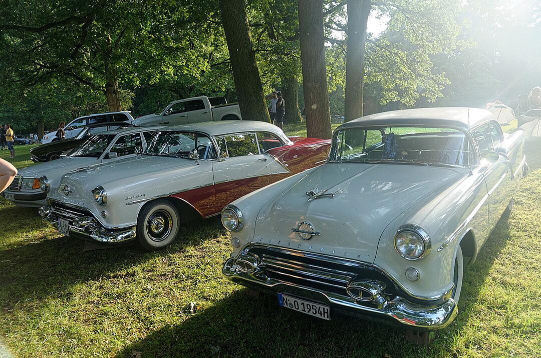 Alte Musclecars, Straßenkreuzer, US-Cars und vieles mehr!