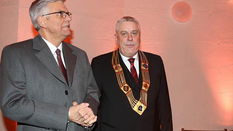 ZDF-Intendant Thomas Bellut (links) und OB Tessmer Foto: Barbara Herbst