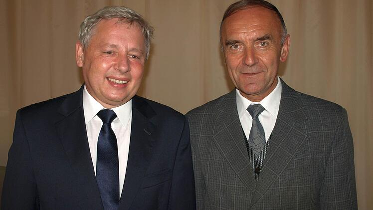 Antoni Grye (Stadtrat) und sein Vizebürgermeister Zbigrziew Kowalfeszyk aus Ozimek in Polen waren auch bei der Unterzeichnung der neuen Städtepartnerschaft dabei.