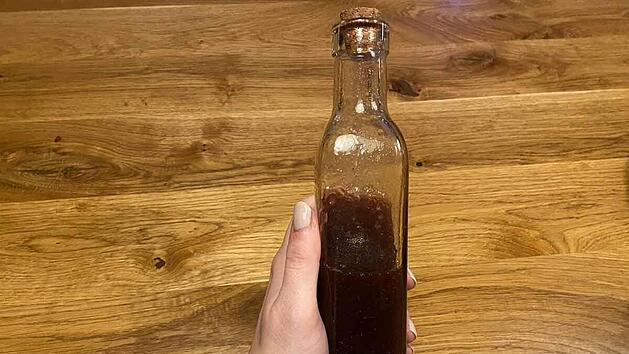 himbeer-walnussoel-dressing.jpg