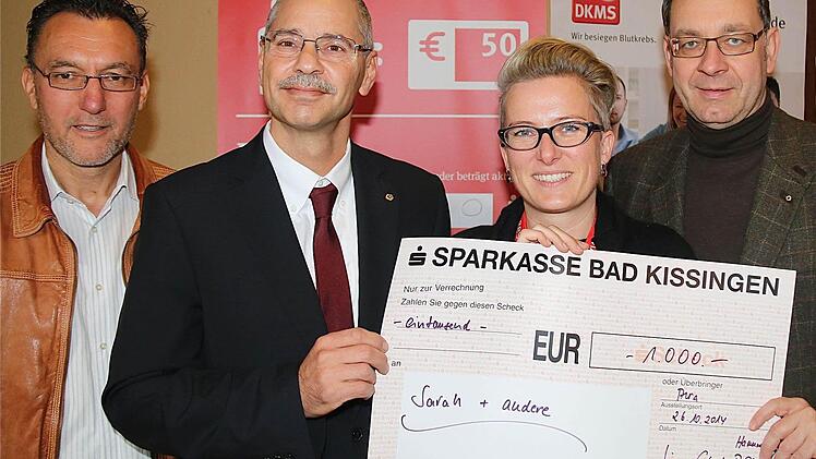 1000-Euro gab es vom Lyons-Club Hammelburg/Bad Brückenau. Foto: Gerd Schaar