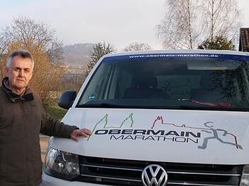 Karl-Heinz Drossel hat bereits 15-mal den Obermain-Marathon organisiert. Am 5. April läuft rund um den Staffelberg nichts. Foto: Archiv/Deller