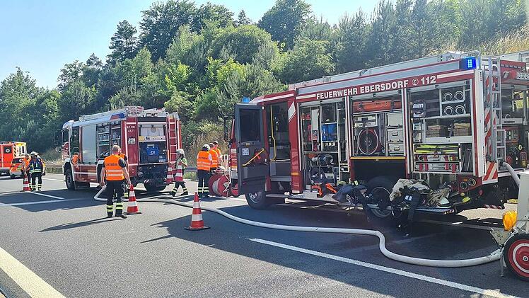 Waldbrand an der A73 im Kreis Coburg verhindert