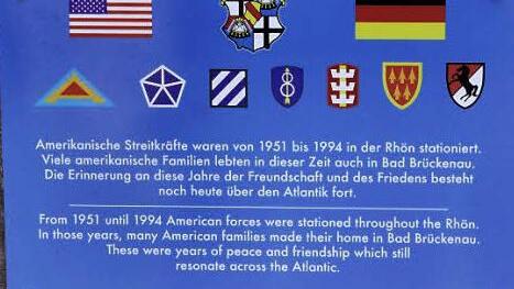 Die neue Gedenktafel, die am 1. Mai feierlich enthüllt wurde.