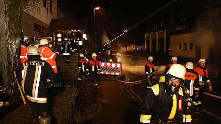 Scheunenbrand in Bärnfels. Foto: Franz Galster