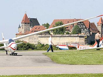 Der Verkehrslandeplatz auf der Coburger Brandensteinsebene soll 2019 geschlossen werden. Foto: CT-Archiv