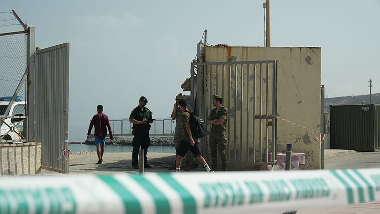 Grenz&uuml;bergang in Ceuta