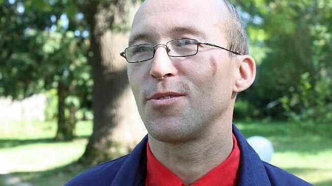 Matthias Martin ist wieder fröhlich.