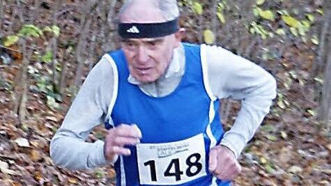 Alfred Zach beim Staffelberglauf im Jahr 2013 Foto: Mario Deller