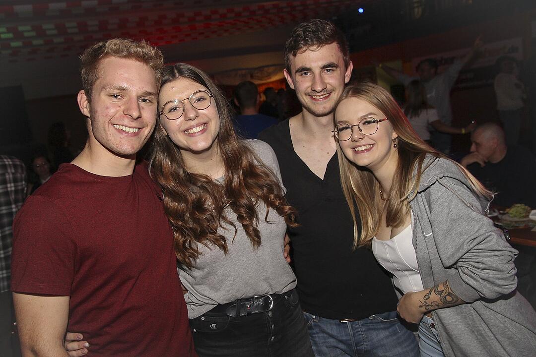 Party und Tanz in der Dreifachhalle