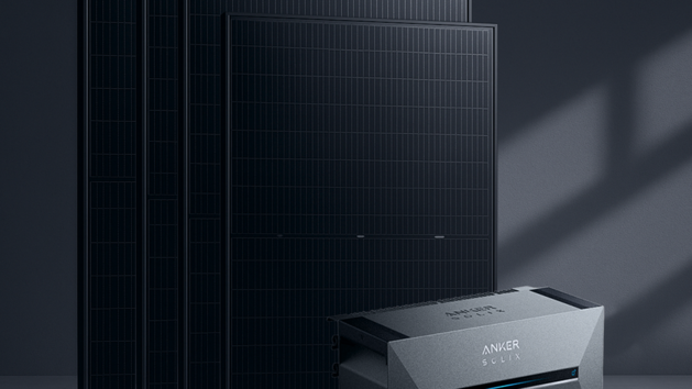 Balkonkraftwerk-Set: Vier Solarmodule mit Anker Solarbank 3 Pro