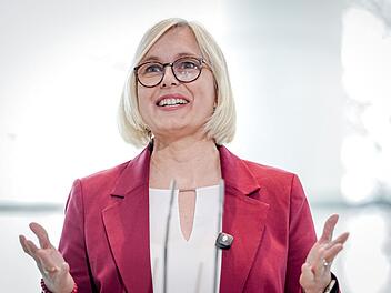 Christiane Schenderlein