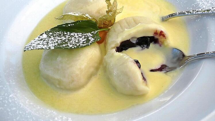 Blaubeerknödel im Seehaus - lecker!