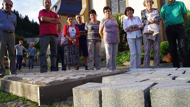 Ortstermin zur Stadtsanierung in Wallenfels. Foto: Marco Meißner