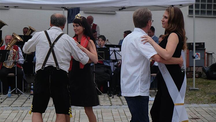 Weinfest in Sulzthal Foto: Schaar
