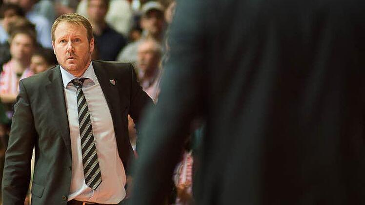 Bremerhavens Trainer Douglas Spradley. Foto: Tobias Köpplinger
