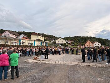 Gro&szlig;en Zuspruch fand die ungew&ouml;hnliche Abschiedsfeier auf dem ehemaligen Disco-Gel&auml;nde in Premich.