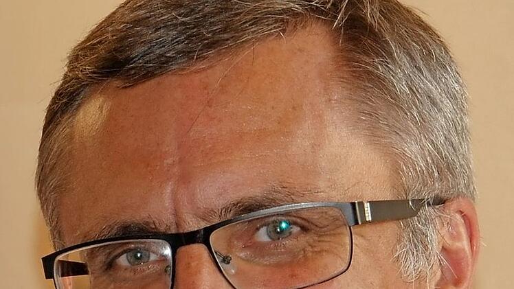 Alexander Muthmann stellte bei den FDP-Sommergespr&auml;chen wichtige Fragen. Foto: Uschi Prawitz