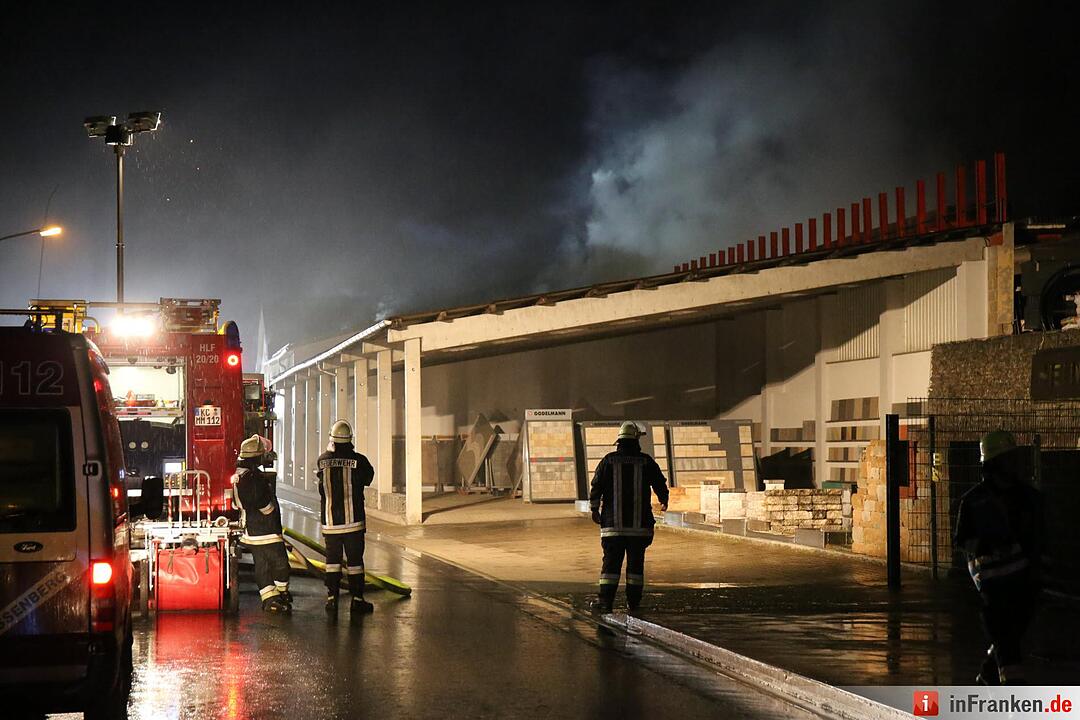 Brand in Baustoffhandel in Steinach