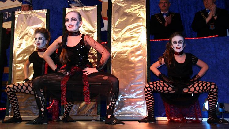 Flying Feet als gefährliche Vampire Foto: Bettina Knauth