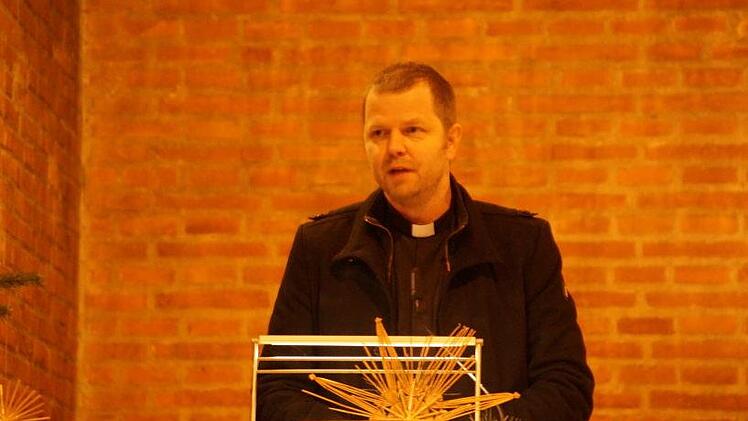 Den Gottesdienst beim zweiten Poetry-Preacher-Slam hielt ESG-Pfarrer Thomas Braun.
