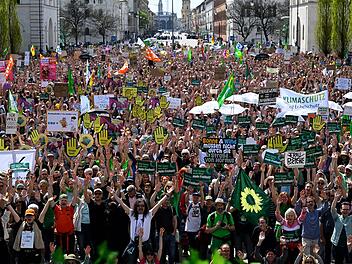 Demonstration f&uuml;r Erneuerbare Energien - M&uuml;nchen