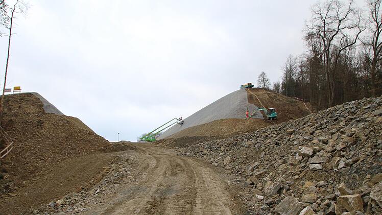Blick auf die Baustelle bei Untersteinach. Foto: Jürgen Gärtner