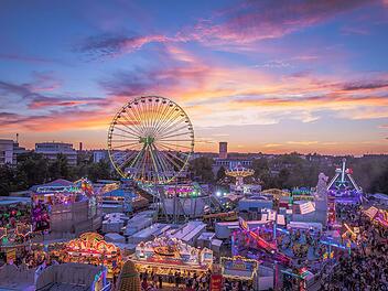 Hofer Volksfest 2025: Traditioneller Festumzug und Live-Musik