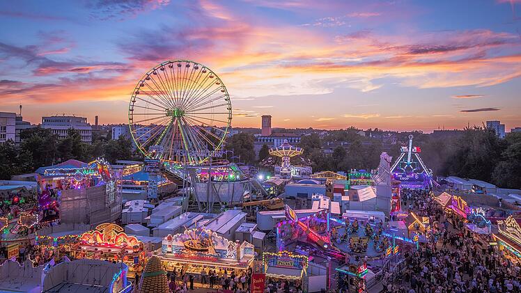 Hofer Volksfest 2022 startet am Freitag mit Drohnenshow und Feuerwerk - das sind die Highlights