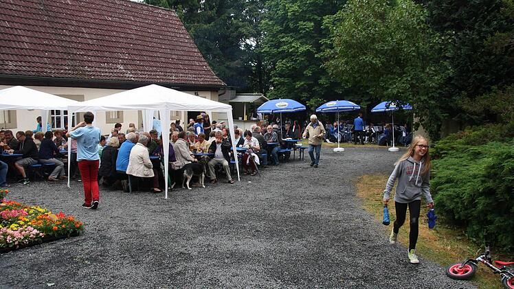Das Fest ist in vollem Gange ... Foto: Katharina Becht