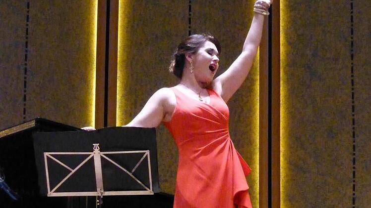 Olga Peretyatko singt vom Kuckuck. Foto: Ahnert
