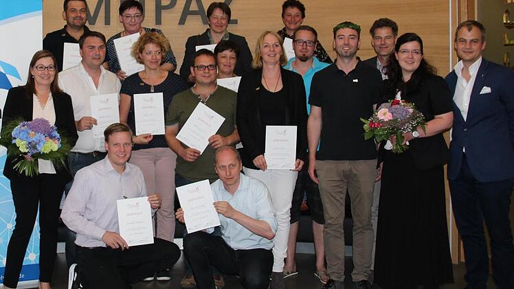 Die Gewürzsommeliers des Jahrgangs 2016 mit ihren Dozenten. Foto: KErn
