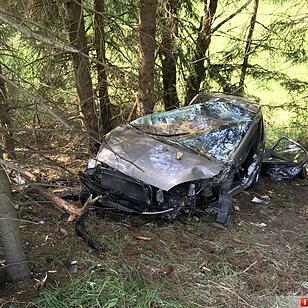Rentnerin kracht bei Schwarzenbach in Wald – eingeklemmt und schwer verletzt
