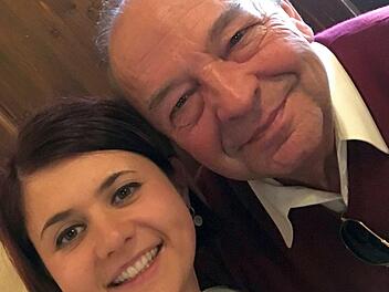 Sind ein gutes Ermittler-Team: Nina Kutscher und Josef Wifling -  zwei passionierte Kriminalautoren, die am Donnerstag, 5. Juli, gemeinsam eine Lesung im Landratsamt veranstalten.Foto: privat