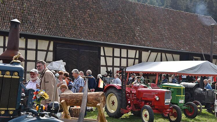 Zahlreiche Besucher kamen zum Museumsfest in die Alte Schäferei nach Ahorn. Foto: Gabi Arnold