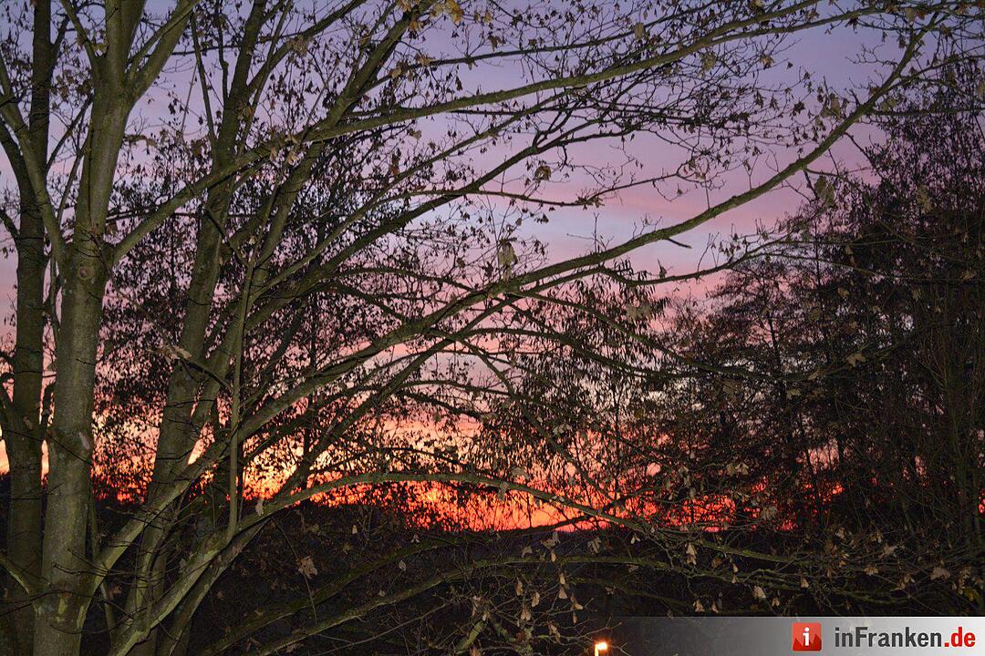 Abendrot vom 8.11.2015 - Die Bilder unserer Leser
