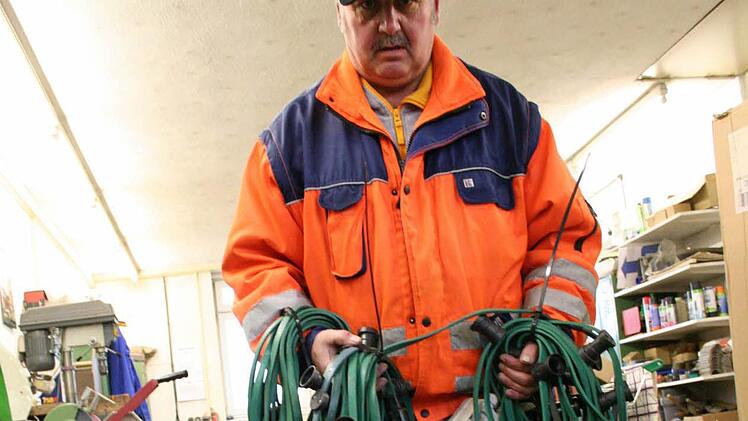 Diese Lichterketten musste Bauhofleiter Manfred Rippel heuer nicht aufhängen.  Foto: Sabine Paulus