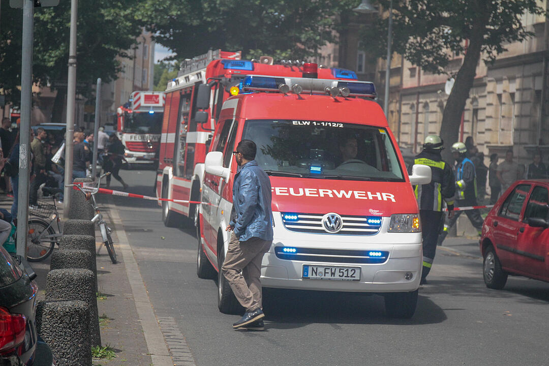 Wohnung geht in Flammen auf