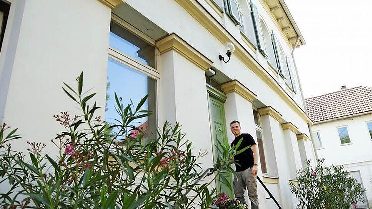 Markus Fleckenstein öffnet das ehemalige Amtsgerichtsgebäude.Fotos: Arkadius Guzy