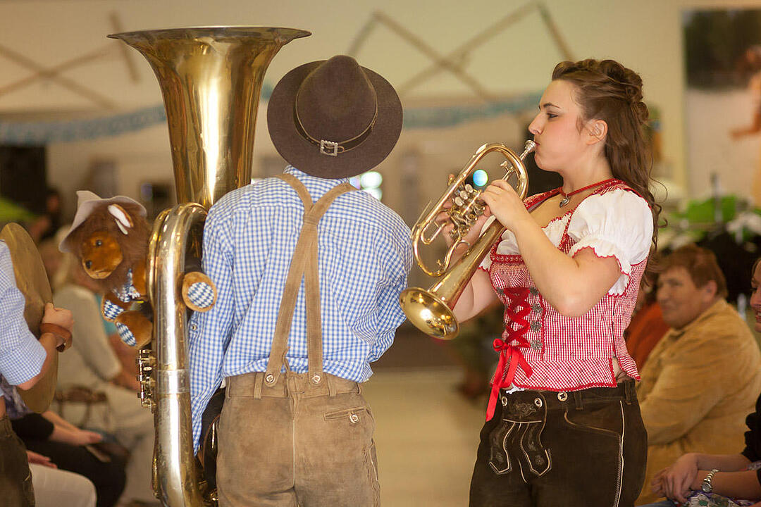 Sandmadla Kuer - Trachtenhof Nuebler