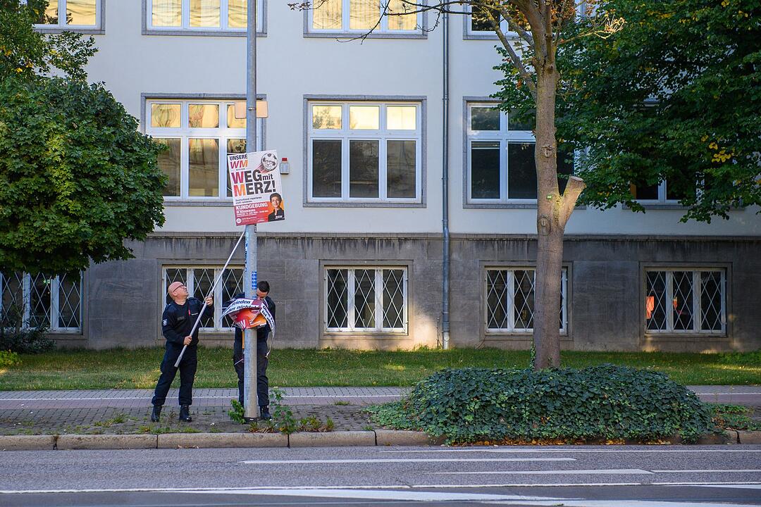 Landtagswahl in Sachsen-Anhalt &ndash; Entfernung von Wahlplakaten