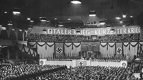 Die Rede im Sportpalast 1943, Höhepunkt der Propaganda im Dritten Reich.